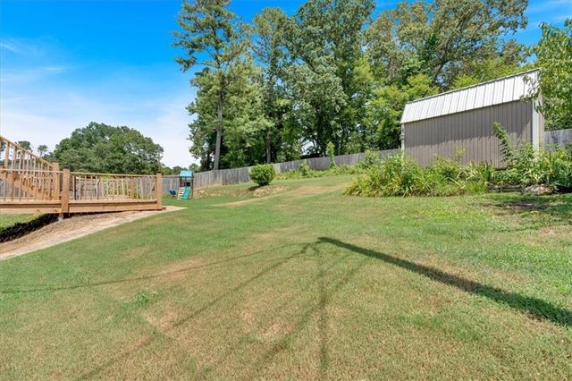 32 Baker Road SE, Cartersville, GA 30120