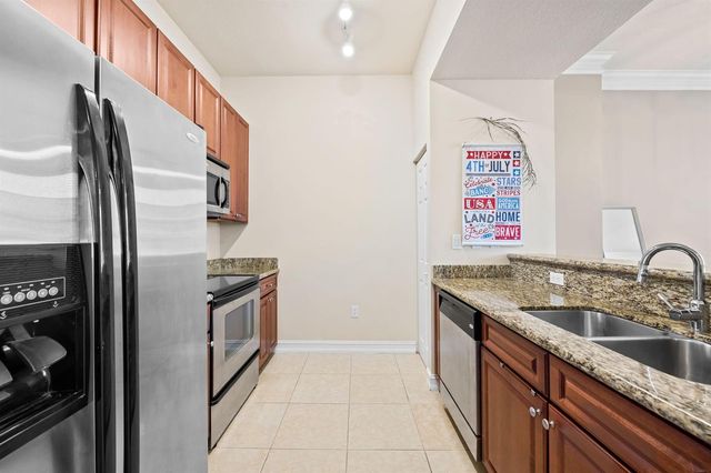 3001 NE 185th Street 536, Aventura, FL 33180