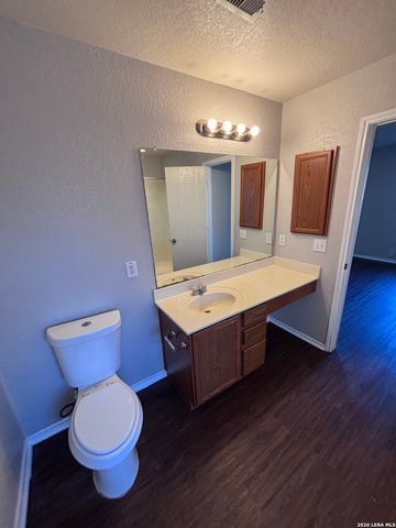 1423 Barker Bay, San Antonio, TX 78245