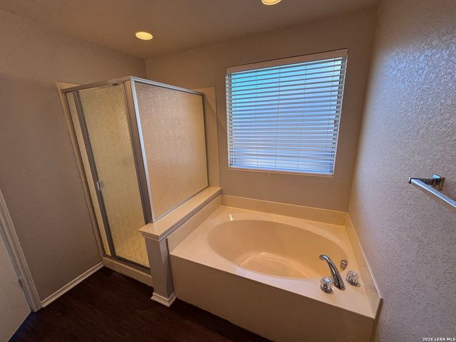 1423 Barker Bay, San Antonio, TX 78245