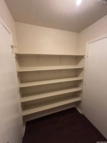 1423 Barker Bay, San Antonio, TX 78245