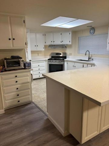 1111 Morse Avenue 25, Sunnyvale, CA 94089
