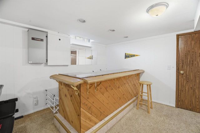 612 S MATTHIAS STREET, Appleton, WI 54915