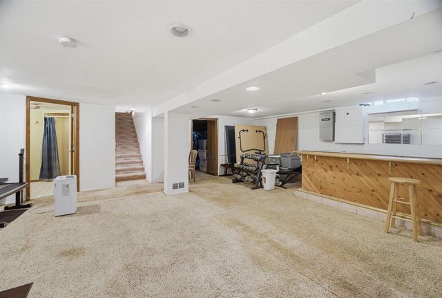 612 S MATTHIAS STREET, Appleton, WI 54915