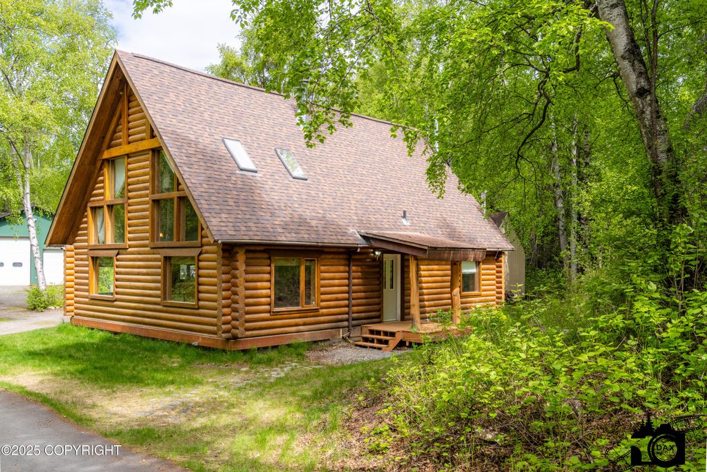 601 W Gail Drive, Wasilla, AK 99654