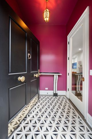 41 E Elm Street, Chicago, IL 60611