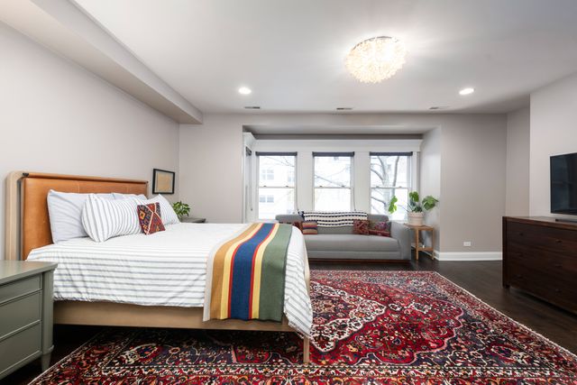 41 E Elm Street, Chicago, IL 60611