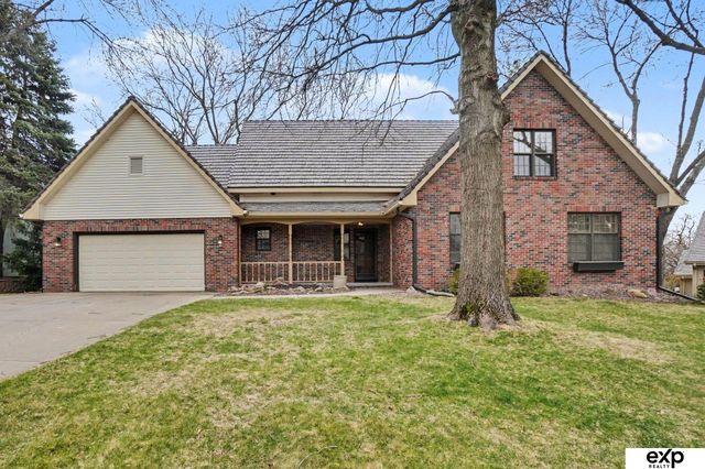 1319 N 131 Circle, Omaha, NE 68154