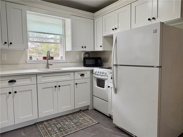 70 Carroll Avenue 1210, Newport, RI 02840