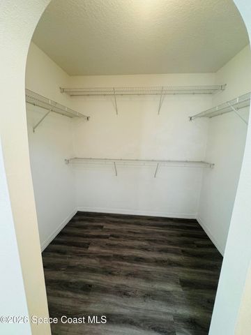 4550 Elena Way, Melbourne, FL 32934