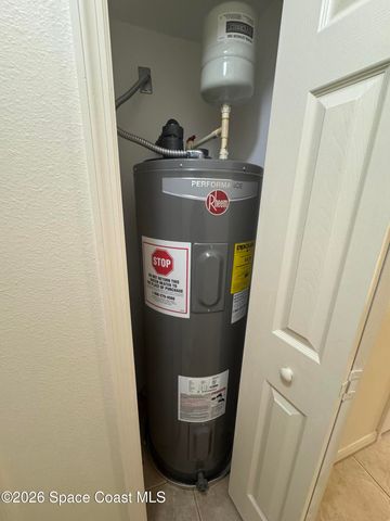 4550 Elena Way, Melbourne, FL 32934