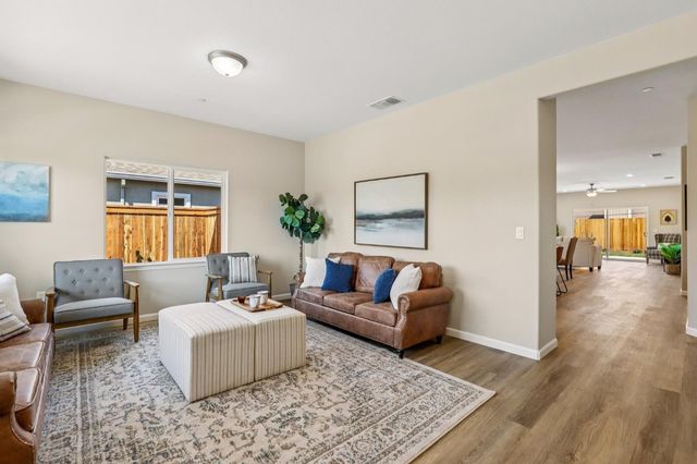 5129 St. Edwards Way, Elk Grove, CA 95758
