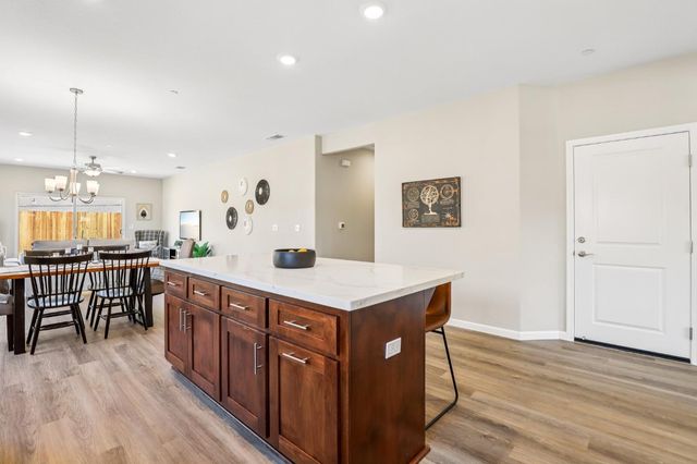 5129 St. Edwards Way, Elk Grove, CA 95758