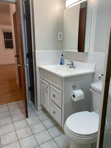 12 Cutter St 2, Waltham, MA 02453