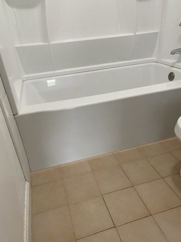 12 Cutter St 2, Waltham, MA 02453