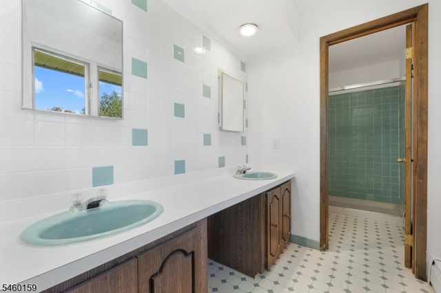 19 Dalrymple Rd, Frankford Twp., NJ 07826