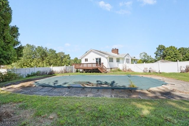 19 Dalrymple Rd, Frankford Twp., NJ 07826