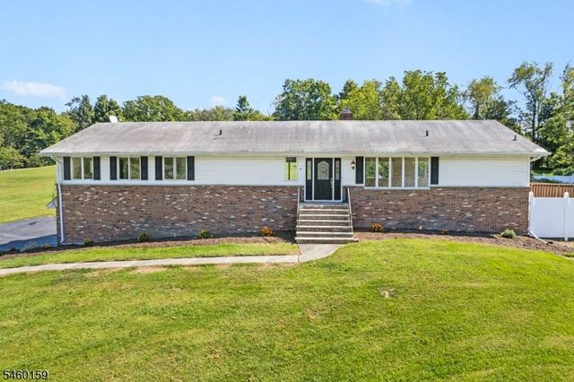 19 Dalrymple Rd, Frankford Twp., NJ 07826