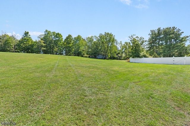 19 Dalrymple Rd, Frankford Twp., NJ 07826