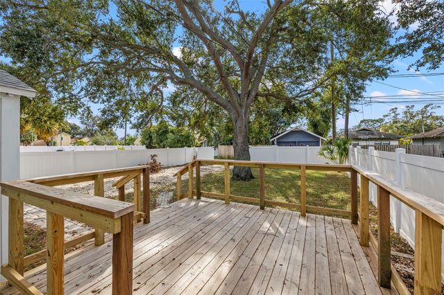 2824 5TH AVENUE N, St Petersburg, FL 33713