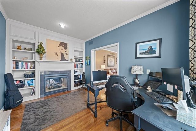 15724 Linden Street, Overland Park, KS 66224