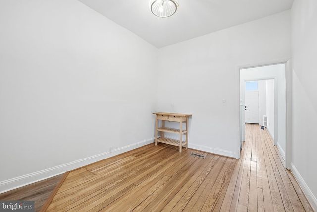 129 N COLLINGTON AVE, Baltimore, MD 21231