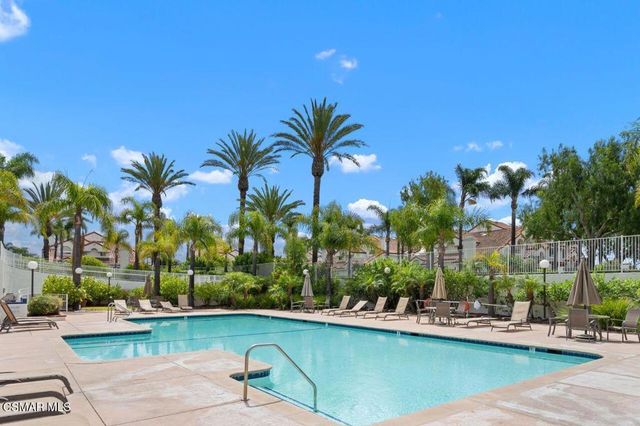 854 Calle Los Gatos, Camarillo, CA 93010