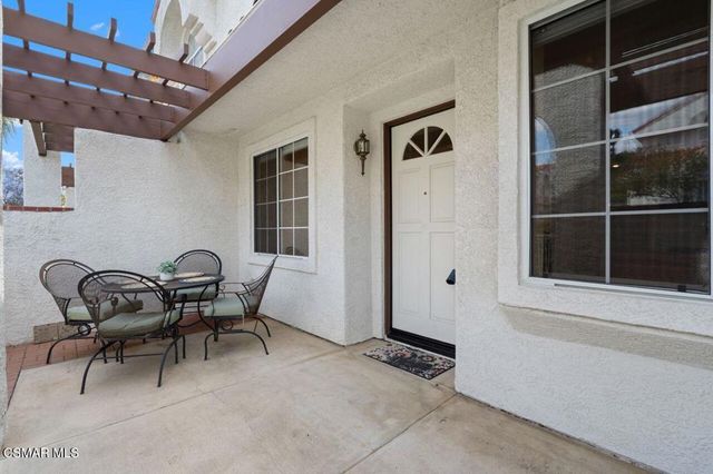 854 Calle Los Gatos, Camarillo, CA 93010