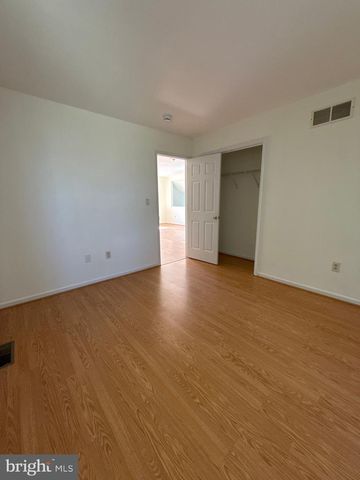 2085 JUNIPER DR, Coplay, PA 18037