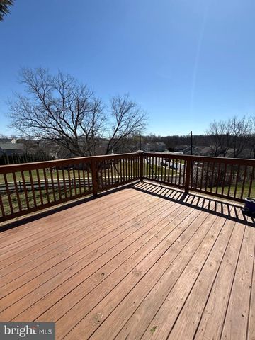 2085 JUNIPER DR, Coplay, PA 18037