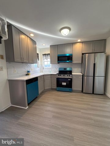 2085 JUNIPER DR, Coplay, PA 18037