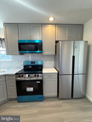 2085 JUNIPER DR, Coplay, PA 18037