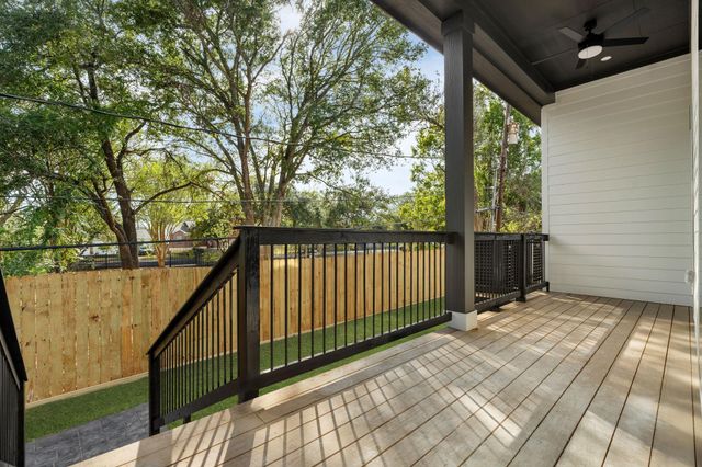 5002 Sunbeam Street, Houston, TX 77033