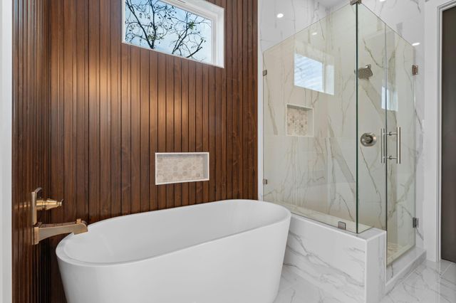 5002 Sunbeam Street, Houston, TX 77033