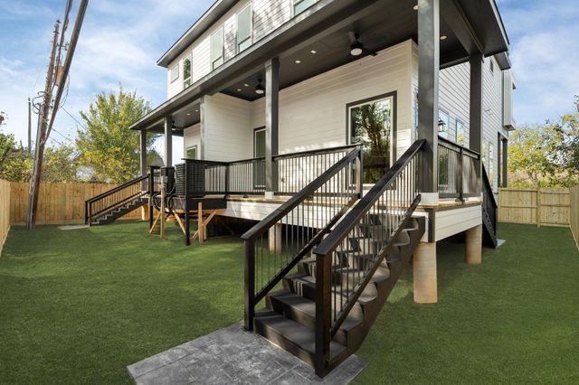 5002 Sunbeam Street, Houston, TX 77033