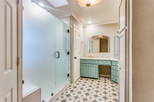 7002 Lake Mead Boulevard, Arlington, TX 76016