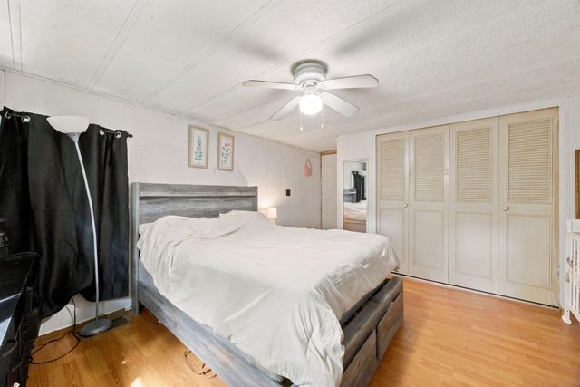 1 Hoover Circle, Loudon, NH 03307