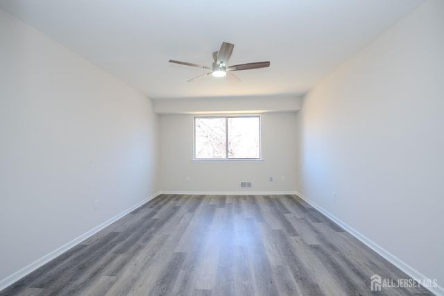 86 Joann Court, South Brunswick, NJ 08852