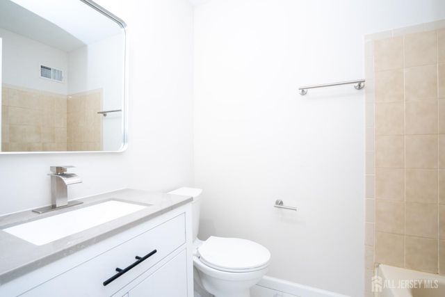 86 Joann Court, South Brunswick, NJ 08852