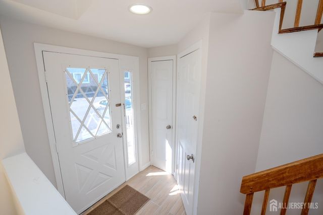 86 Joann Court, South Brunswick, NJ 08852