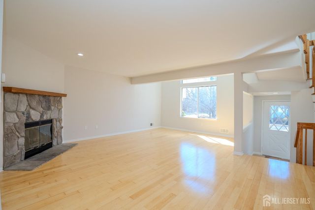 86 Joann Court, South Brunswick, NJ 08852