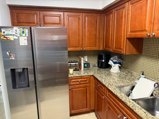 101 Sidonia Ave 301, Coral Gables, FL 33134