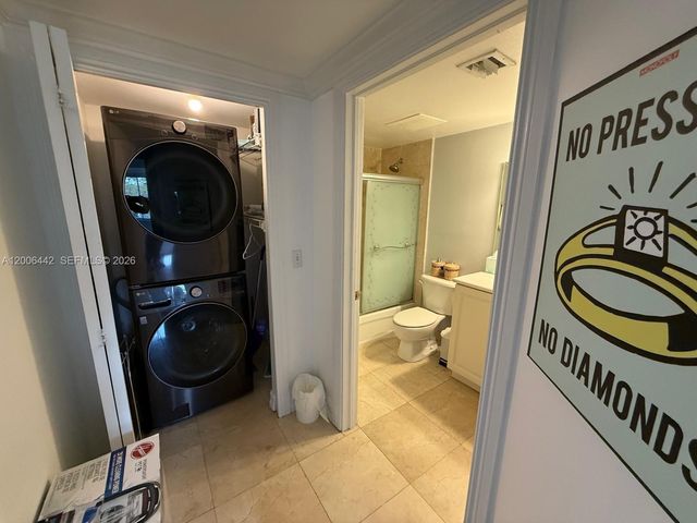 101 Sidonia Ave 301, Coral Gables, FL 33134