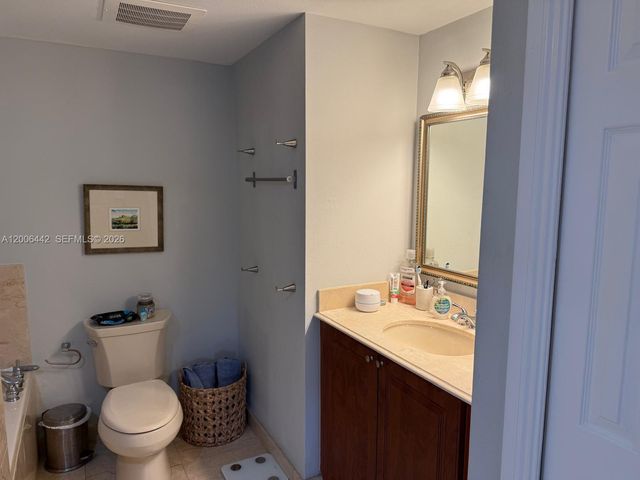 101 Sidonia Ave 301, Coral Gables, FL 33134