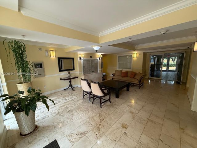 101 Sidonia Ave 301, Coral Gables, FL 33134