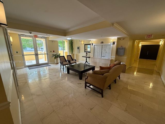 101 Sidonia Ave 301, Coral Gables, FL 33134