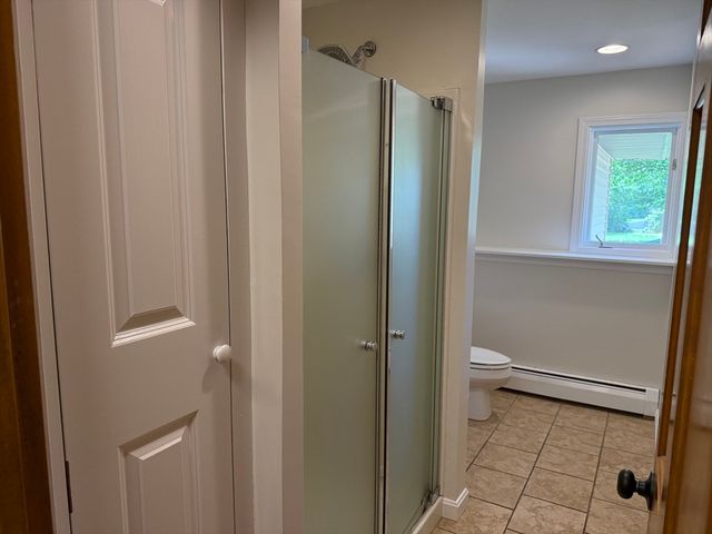 1174 Old Fall River Rd, Dartmouth, MA 02747