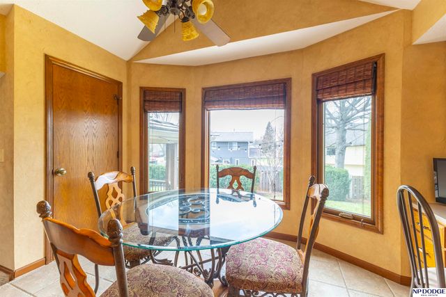 1210 N 158th Avenue, Omaha, NE 68118