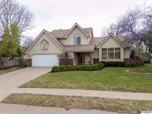 1210 N 158th Avenue, Omaha, NE 68118