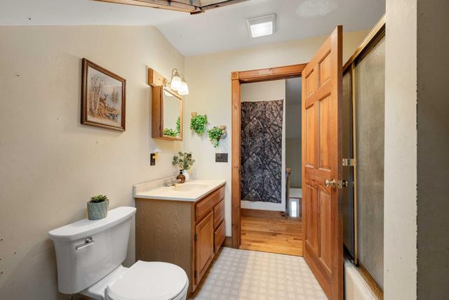 40 VT-15, Cambridge, VT 05444